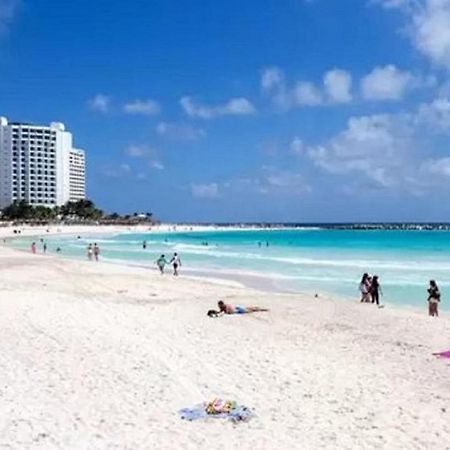 Appartamento Cozy Ocean Front Penthouse At Marlin Beach Cancún Esterno foto