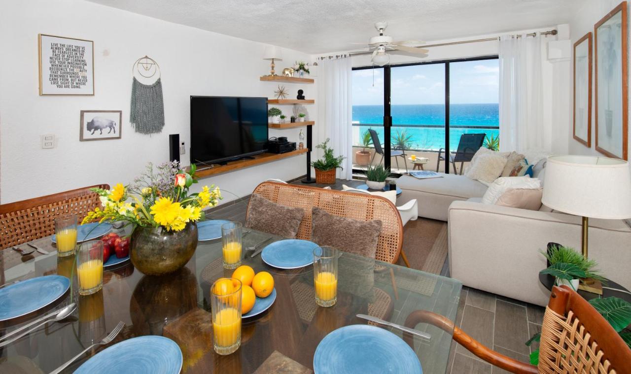 Appartamento Cozy Ocean Front Penthouse At Marlin Beach Cancún Esterno foto