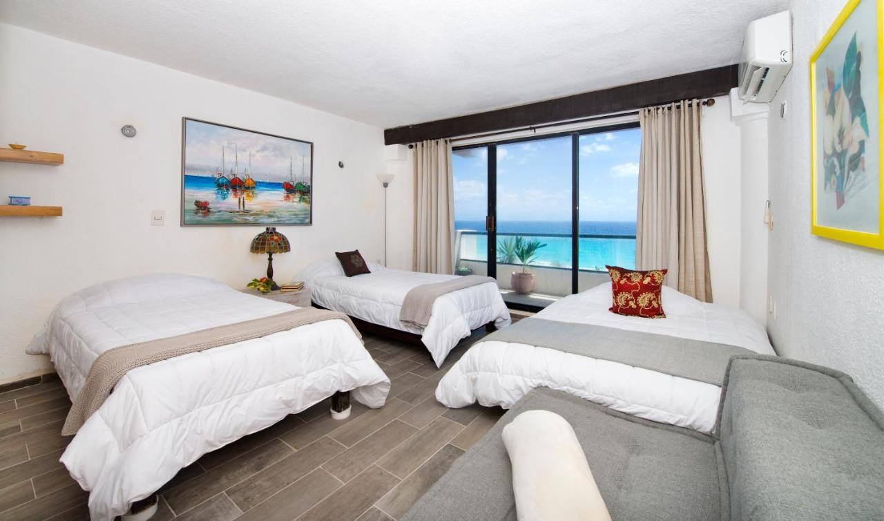 Appartamento Cozy Ocean Front Penthouse At Marlin Beach Cancún Esterno foto